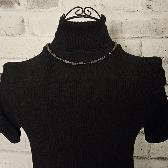 Magnetic Hematite Choker Necklace Unisex Metallic Beaded Minimalist Strand - Picture 1 of 5